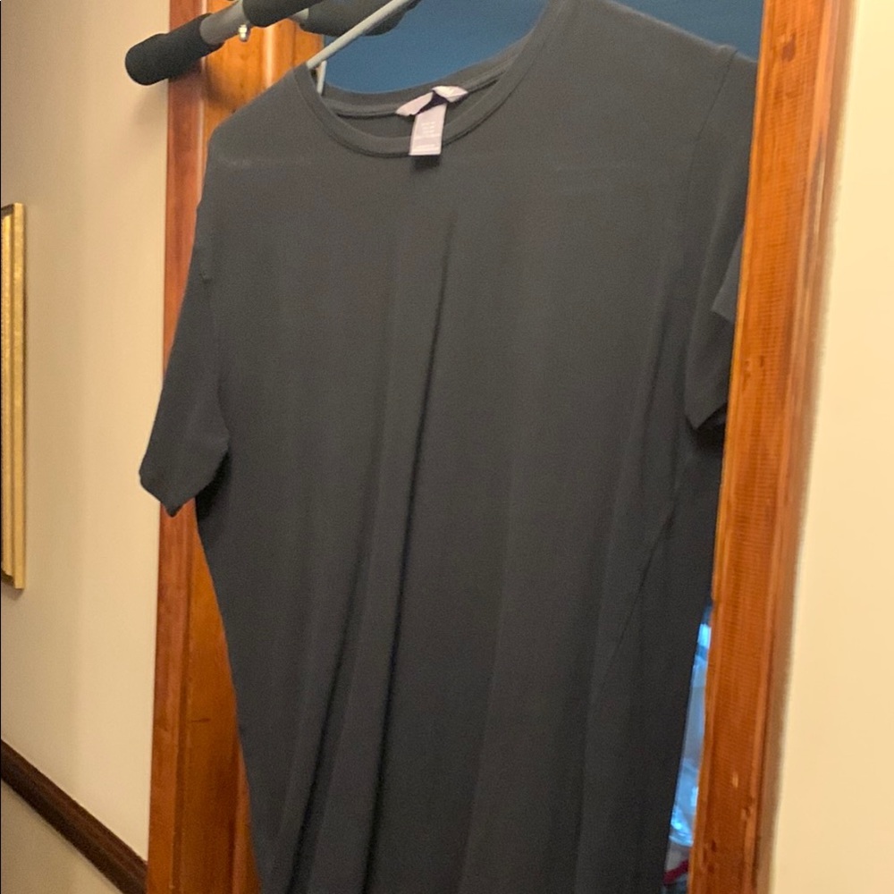 Men's Classic black T-Shirt men’s medium H&M